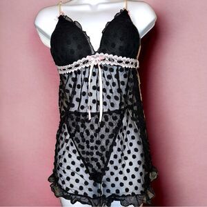 Linea donatella 2 piece sexy black lingerie set! Nwt!